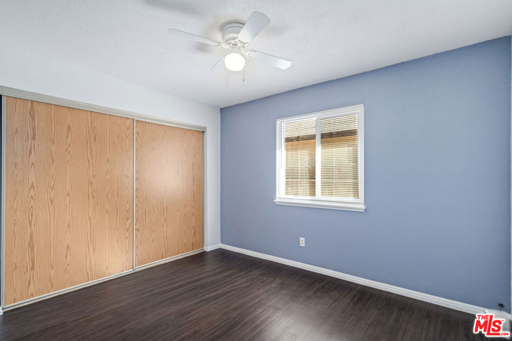 7712 Walpole Avenue Property Photo 15