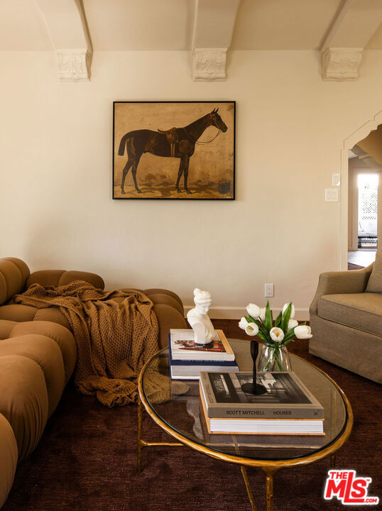 1208 S La Jolla Avenue Property Photo 4