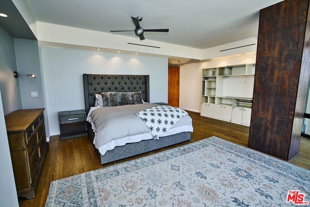 4337 Marina City Drive Ph43 Property Photo 16