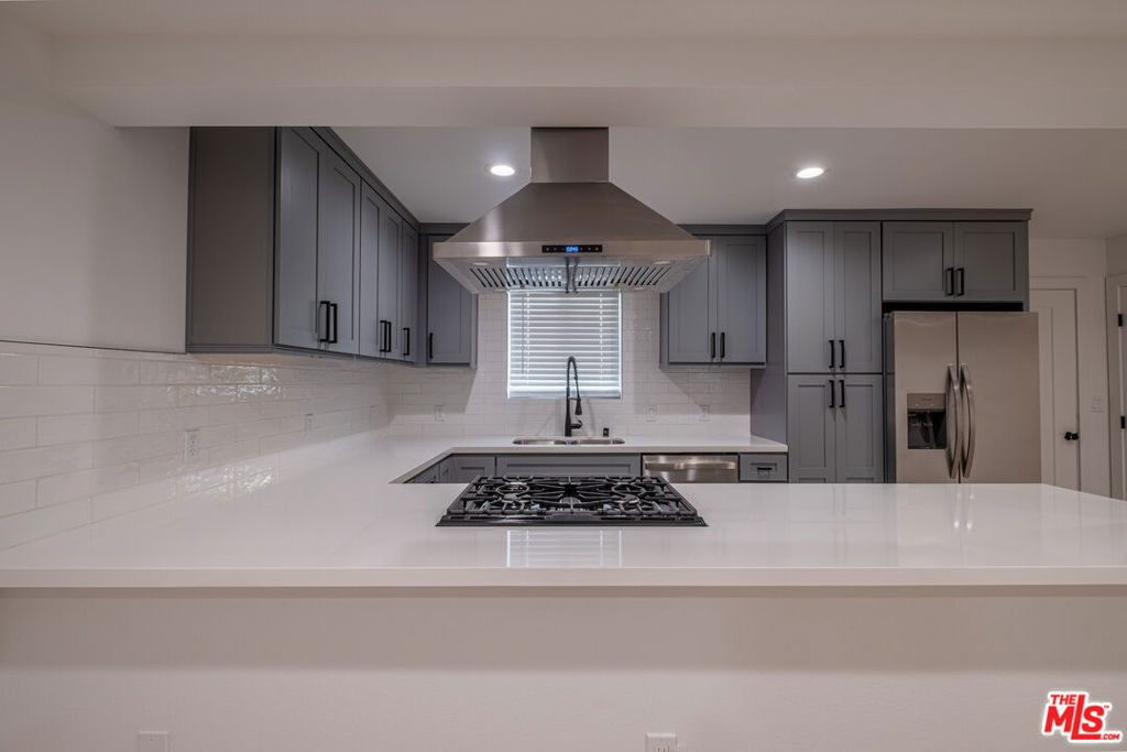 2107 Pullman Lane E Property Photo 16