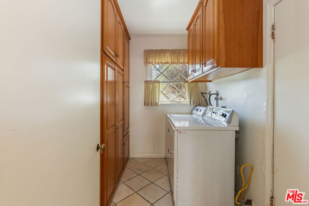 718 Valita Street Property Photo 12