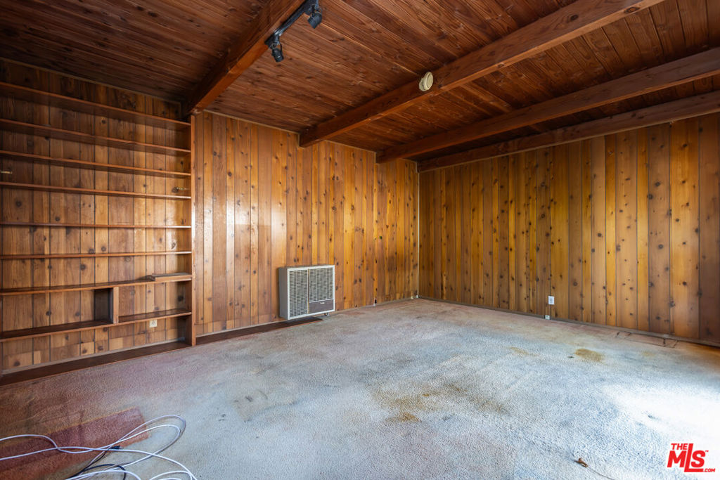 718 Valita Street Property Photo 14