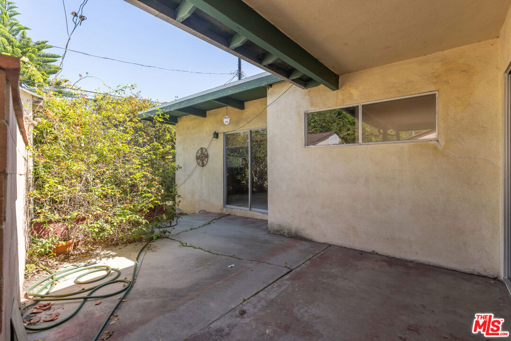 718 Valita Street Property Photo 23