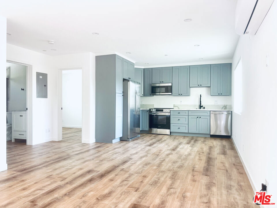 285 W Montecito Avenue F Property Photo 8