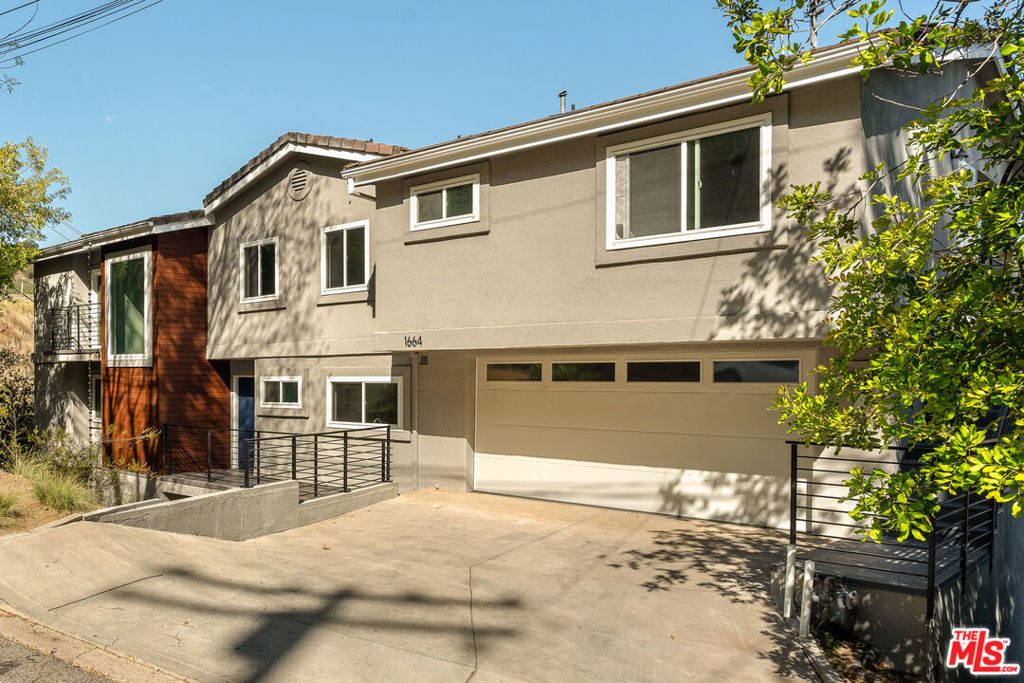 1664 Gladys Drive Property Photo 33