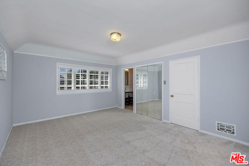 6527 Whitworth Drive Property Photo 36