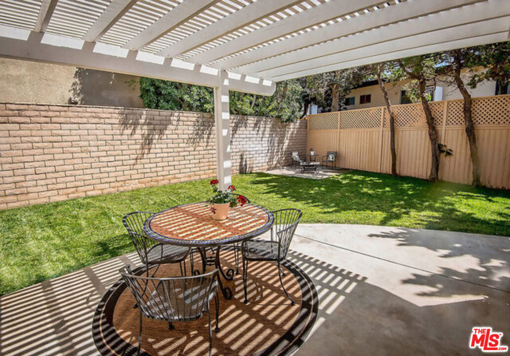 7830 W 83rd Street Property Photo 50