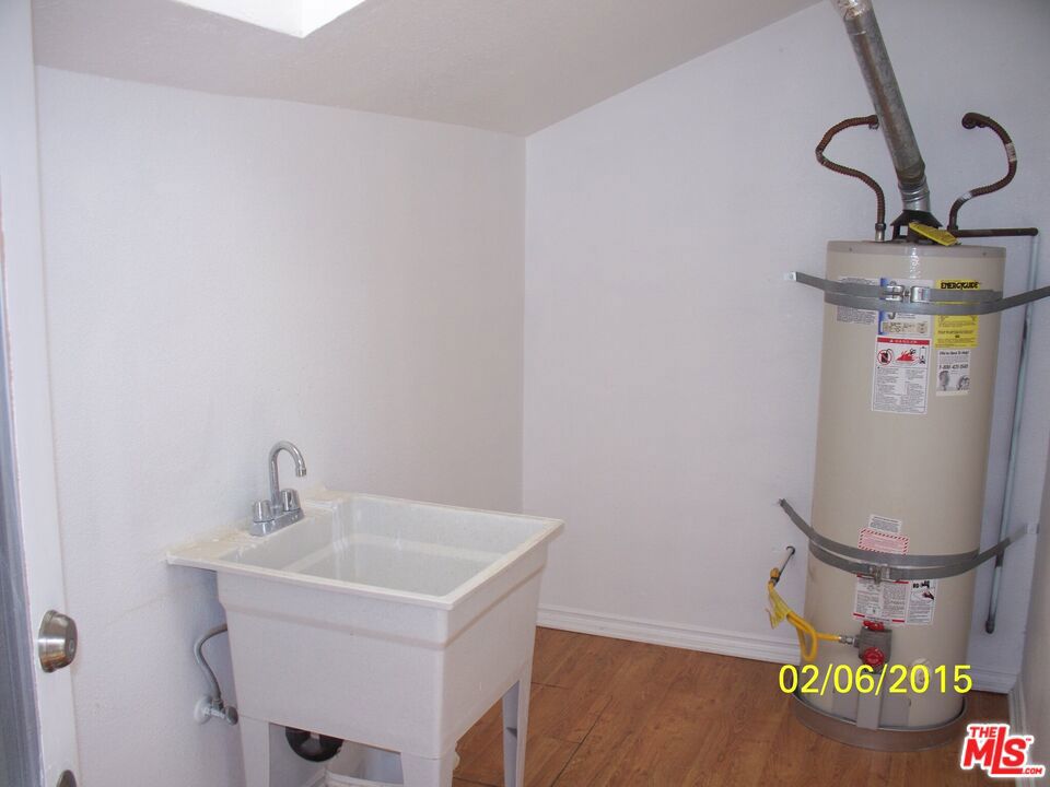 7830 W 83rd Street Property Photo 68