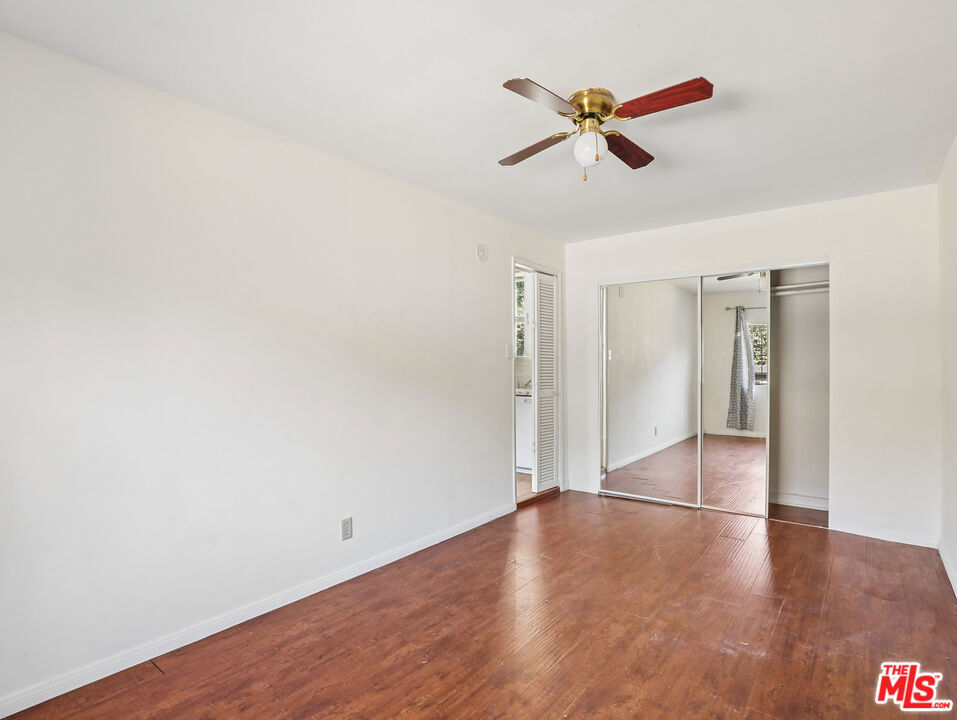 1236 N Gardner Street 1236 1/2 Property Photo 10