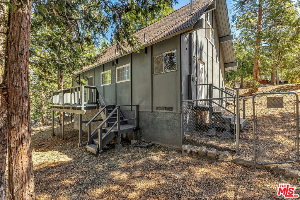 25167 Banning Idyllwild Road Property Photo 5