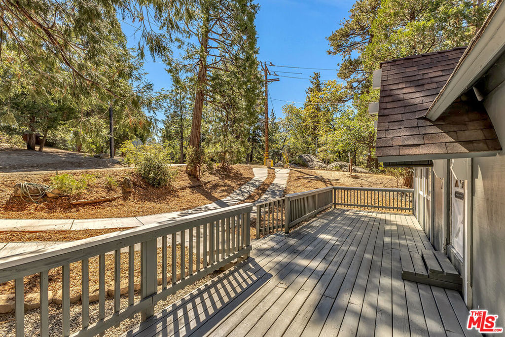25167 Banning Idyllwild Road Property Photo 9