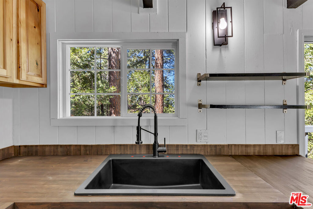 25167 Banning Idyllwild Road Property Photo 21