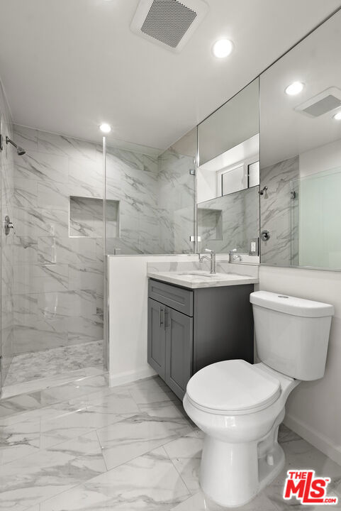 8824 1/2 Harratt Street Property Photo 12
