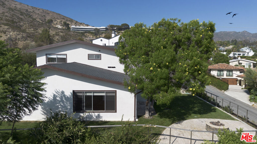 3505 Coast View Drive Property Photo 18