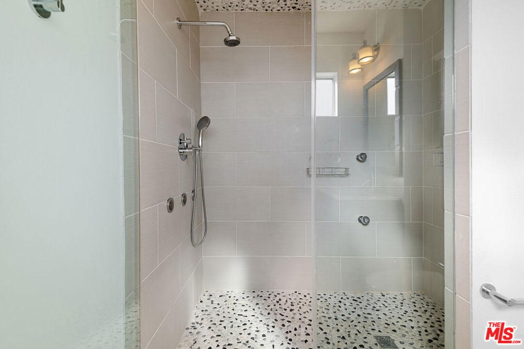 3505 Coast View Drive Property Photo 26