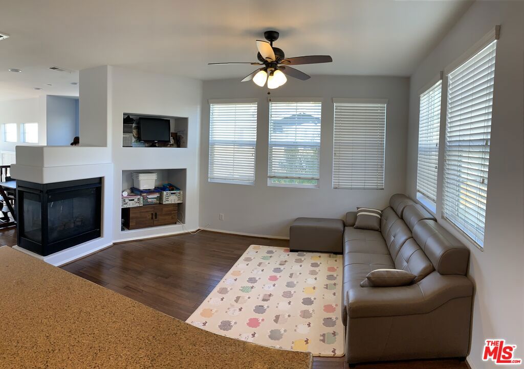 2118 Arnold Way Property Photo 9