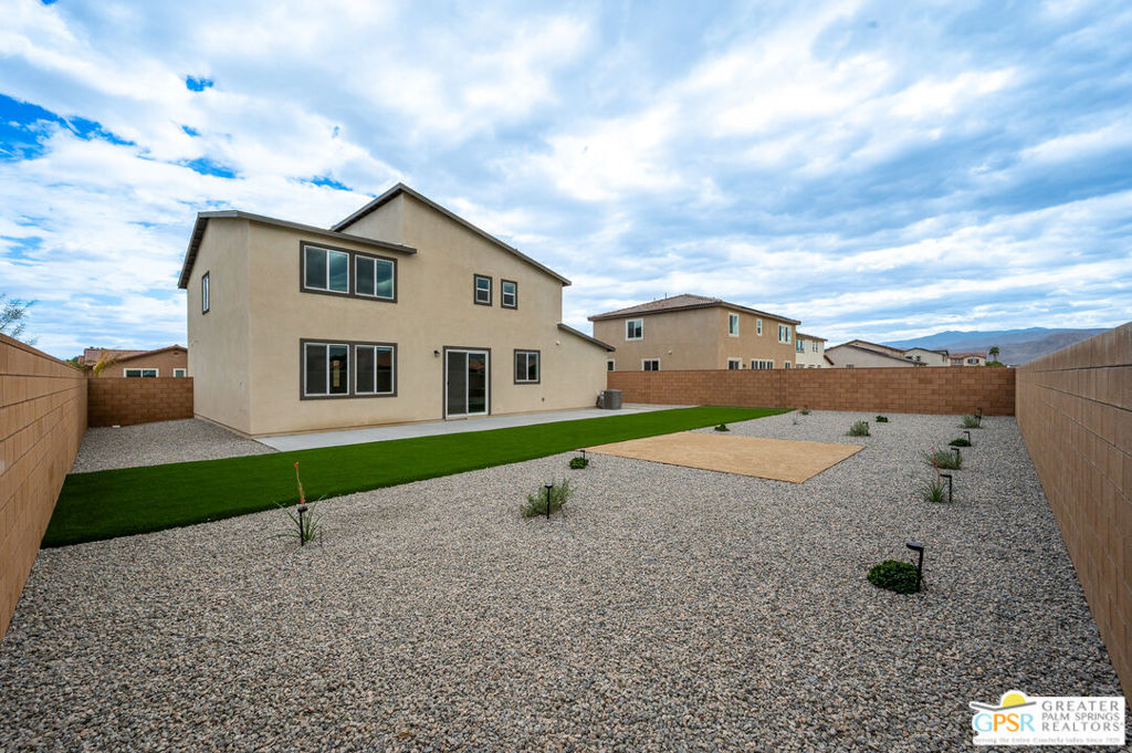 110 Via Palermo Property Photo 41