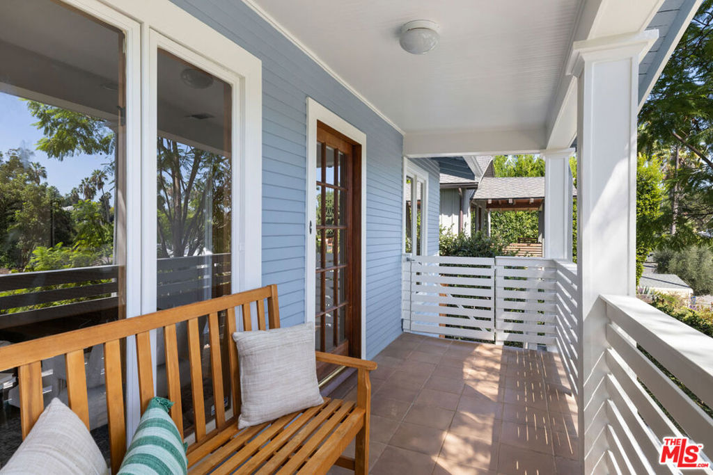 1315 Mccollum Street Property Photo 4