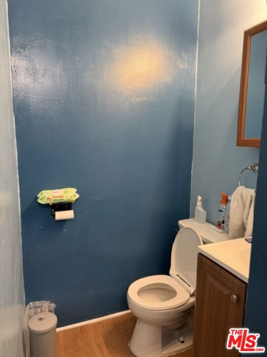 1373 E 23rd Street Property Photo 55