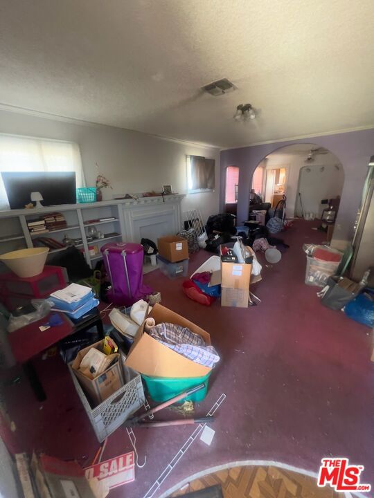 1808 W 38th Street Property Photo 8