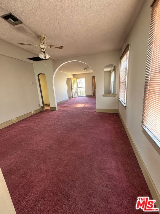 1808 W 38th Street Property Photo 19
