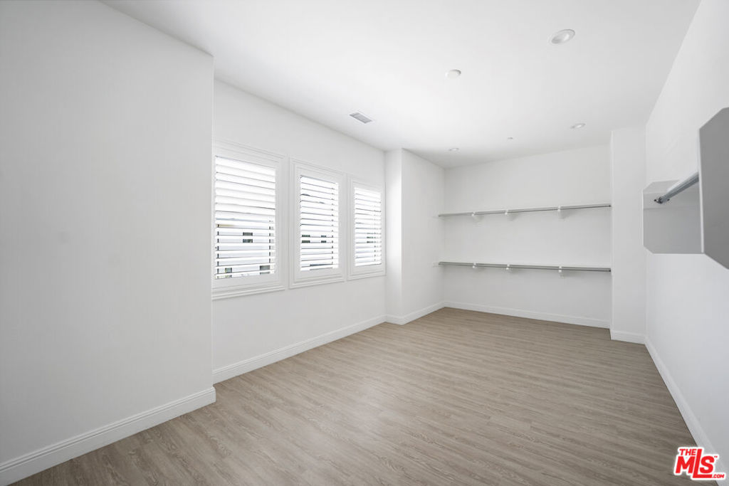 10615 Wood Briar Court Property Photo 23