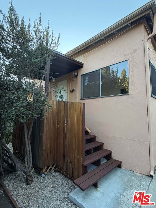 1961 Echo Park Avenue 1961 1/2 Property Photo 1