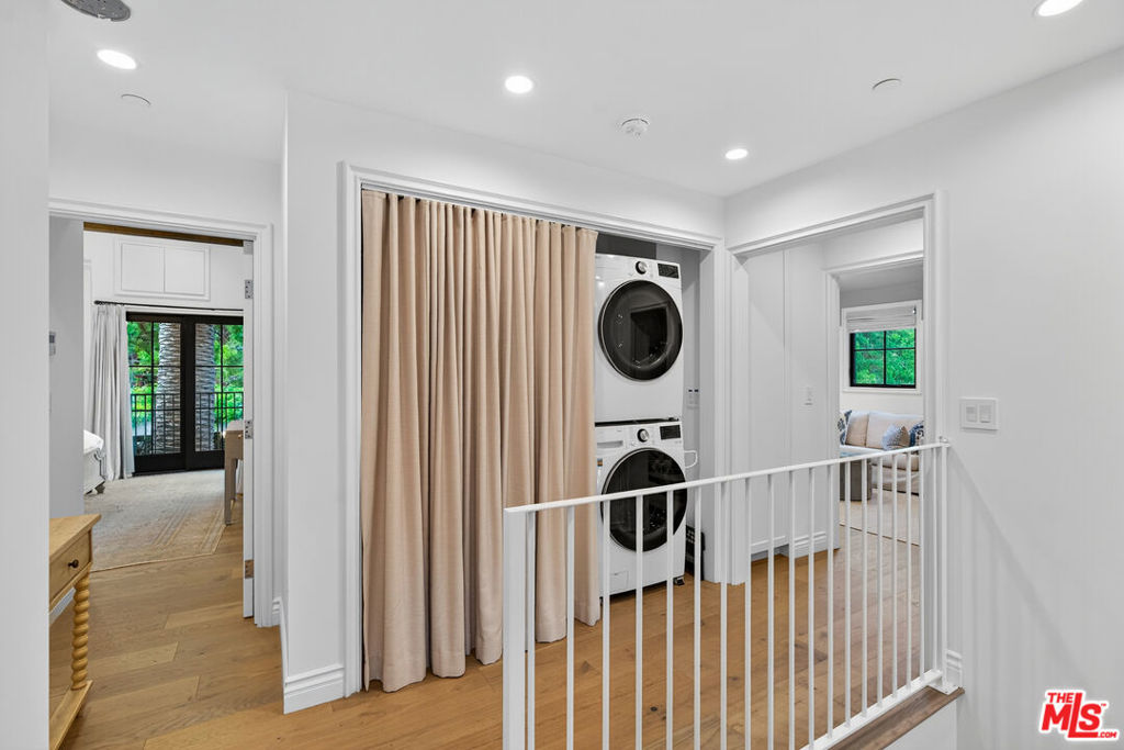 1733 Robson Avenue Property Photo 24