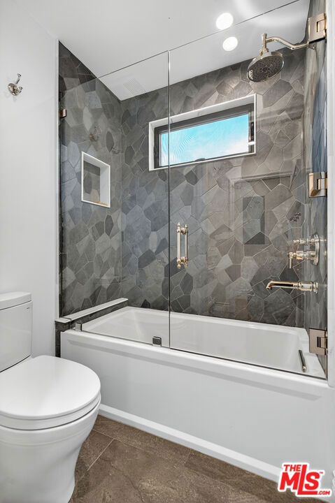 1733 Robson Avenue Property Photo 40