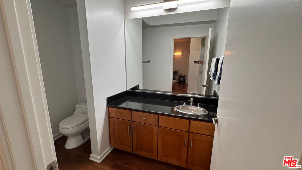 2111 S Beverly Glen Boulevard Ph2 Property Photo 21