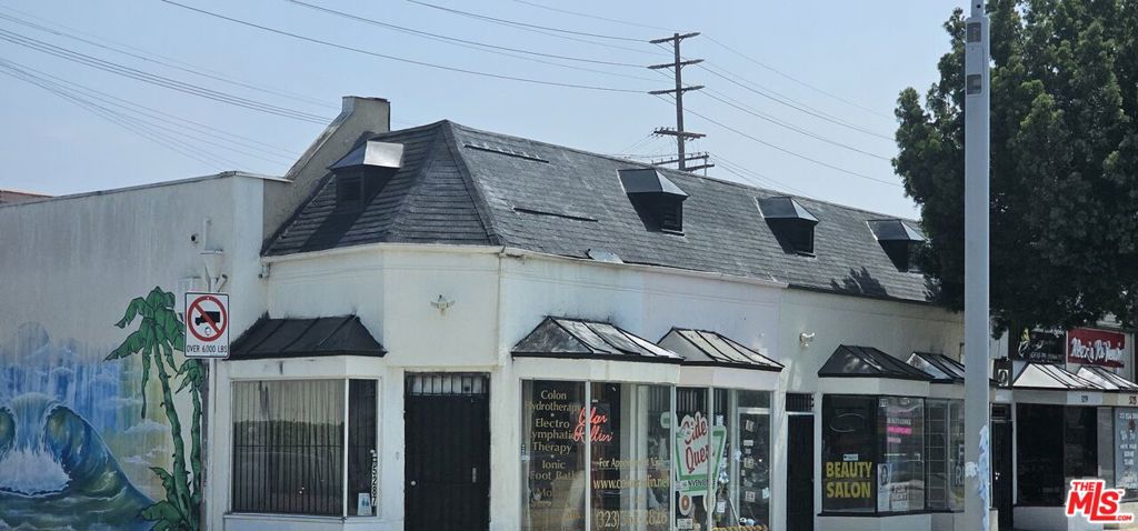 5281 W Pico Boulevard Property Photo 2