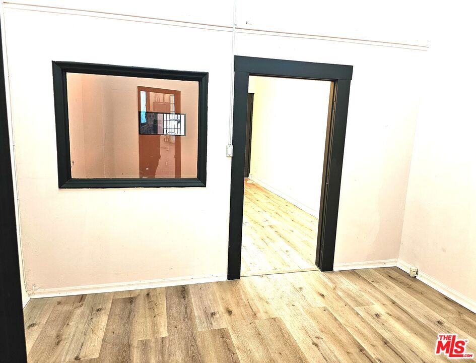 5281 W Pico Boulevard Property Photo 10