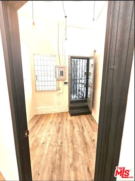 5281 W Pico Boulevard Property Photo 14