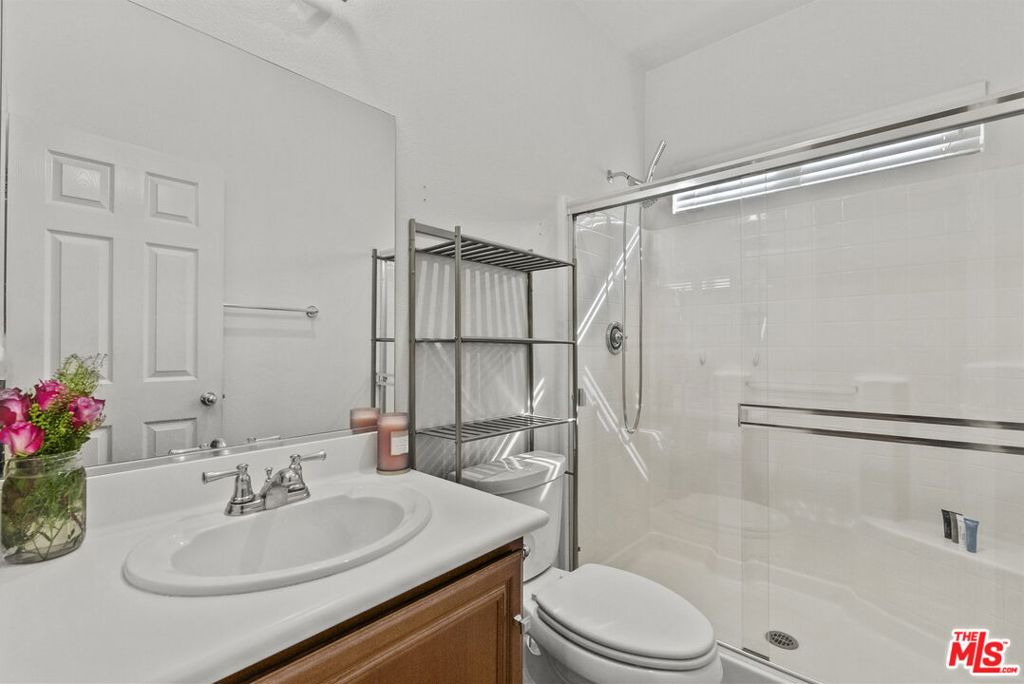 40924 Whitehall Street Property Photo 16