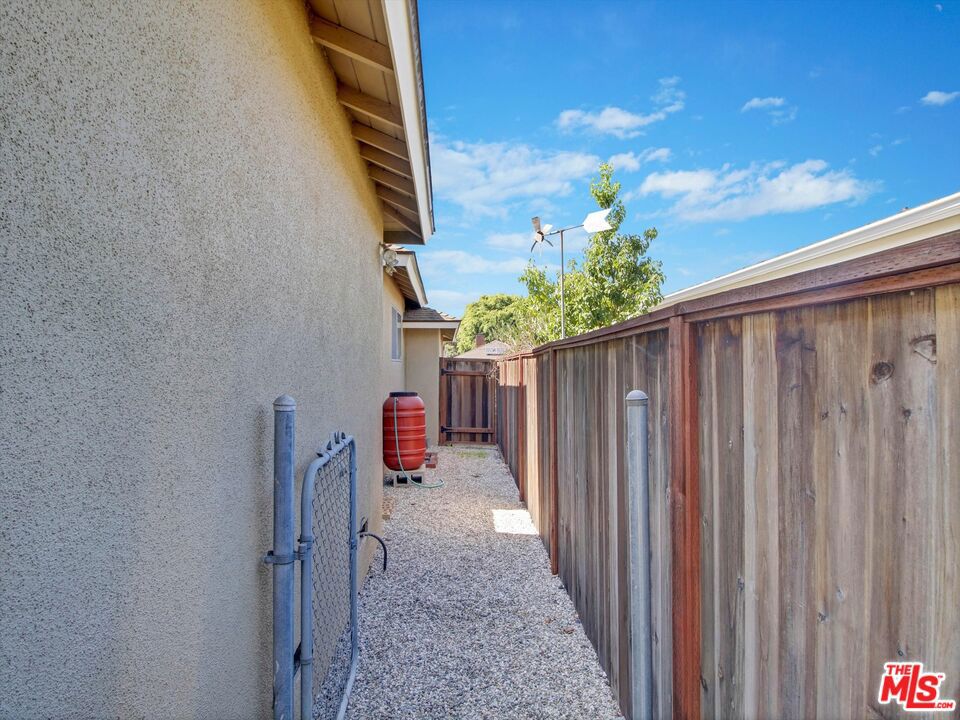 5720 El Rincon Way Property Photo 33