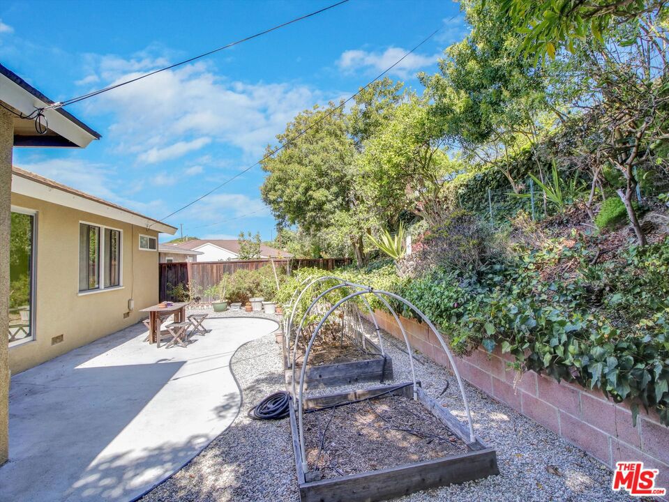 5720 El Rincon Way Property Photo 35