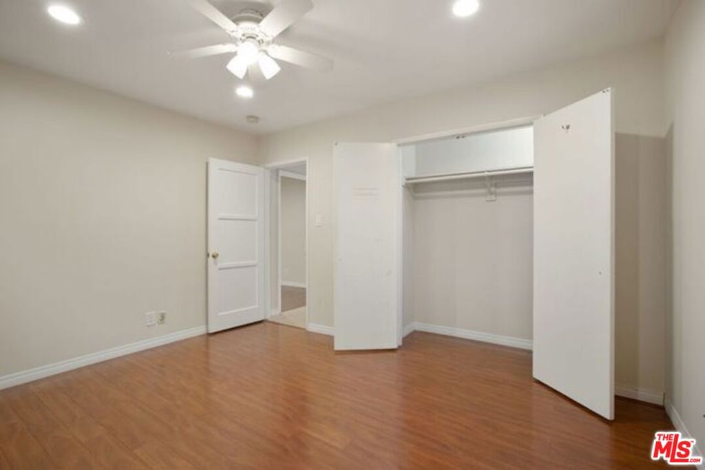 2604 S Garth Avenue Property Photo 6