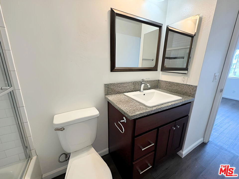 3811 N Figueroa Street 6 Property Photo 6