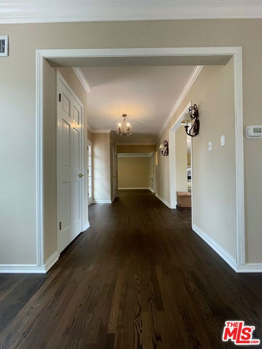 1441 Allenford Avenue Property Photo 8