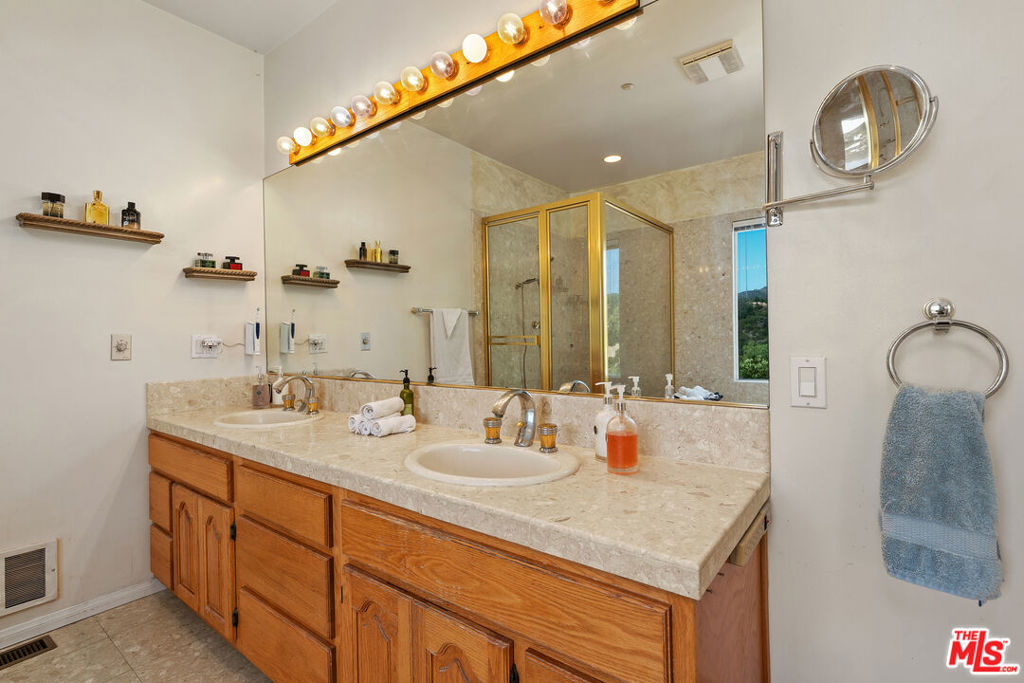 20609 Callon Drive Property Photo 19