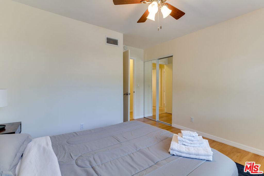23907 Mobile Street Property Photo 25