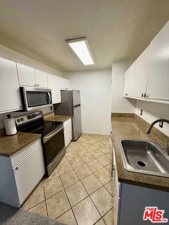 1265 Kendall Drive 6i5 Property Photo 2
