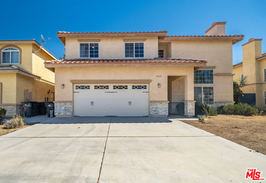44616 Driftwood Street Property Photo 1