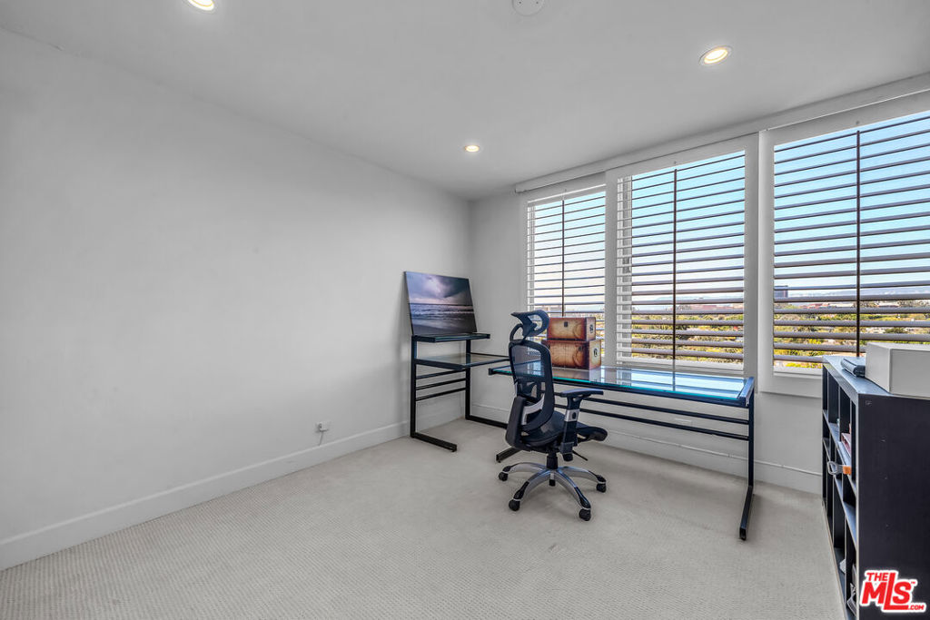 10501 Wilshire 1202 Property Photo 14