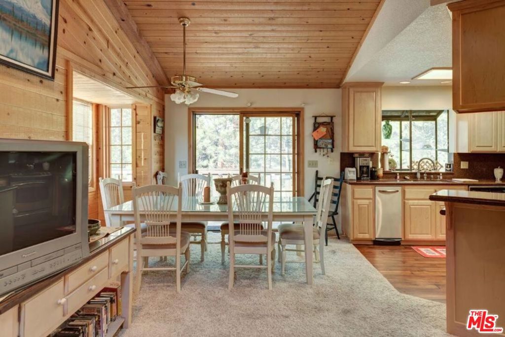781 Edgemoor Road Property Photo 4