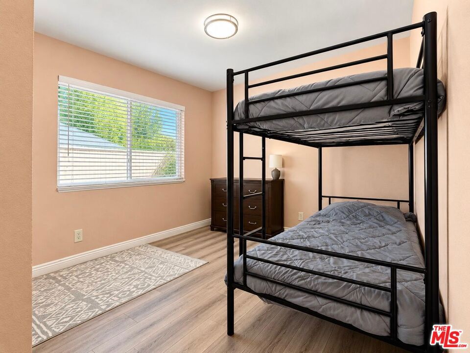 1115 S Neff Avenue Property Photo 15