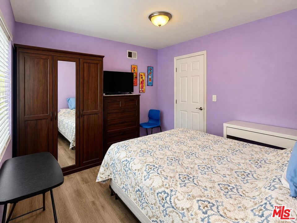 1115 S Neff Avenue Property Photo 18