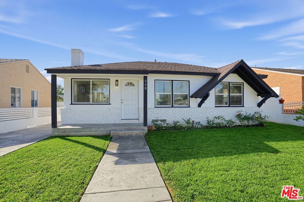 26996917 Property Photo 1