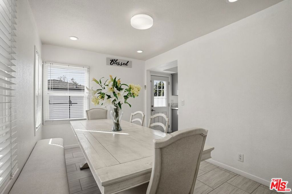 26996917 Property Photo 6