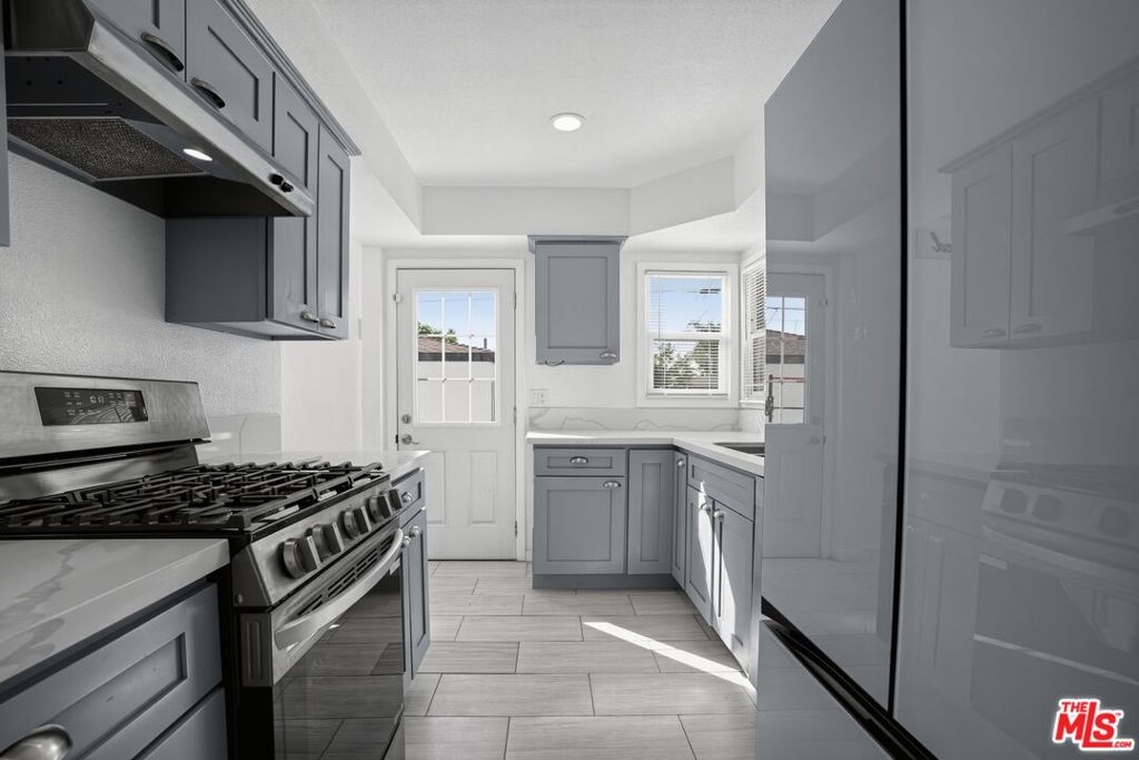 26996917 Property Photo 7